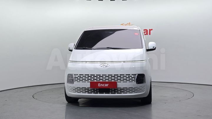 Hyundai Staria 2022 — 3