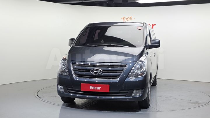 Hyundai Starex 2017 — 3