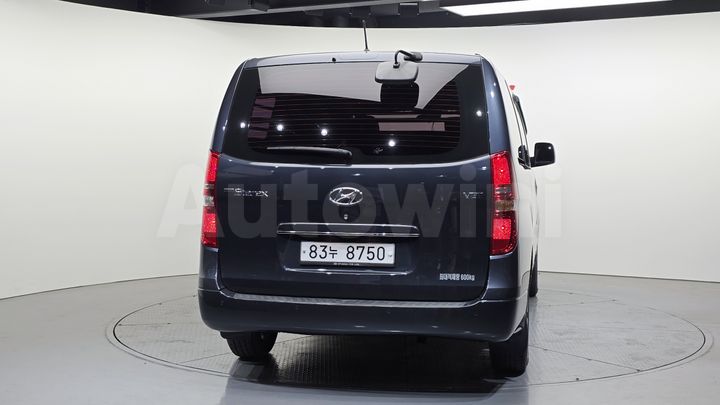 Hyundai Starex 2017 — 4