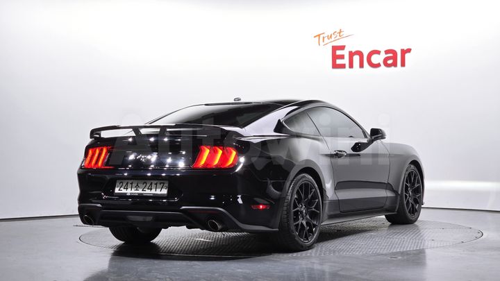 Ford Mustang 2018 — 2