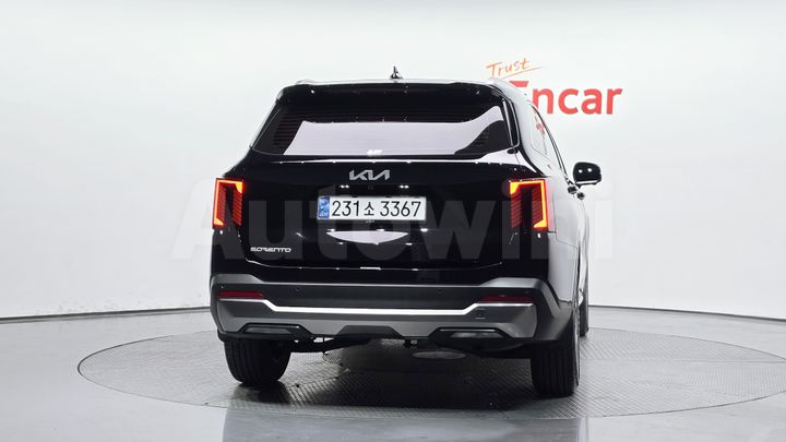 Kia Sorento 2025 — 4