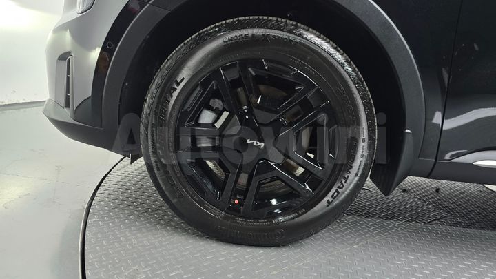 Kia Sorento 2025 — 5