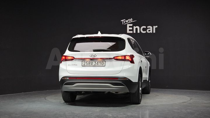 Hyundai SantaFe 2022 — 4