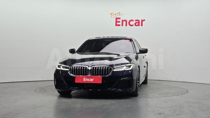 BMW 5 Series 2023 — 3