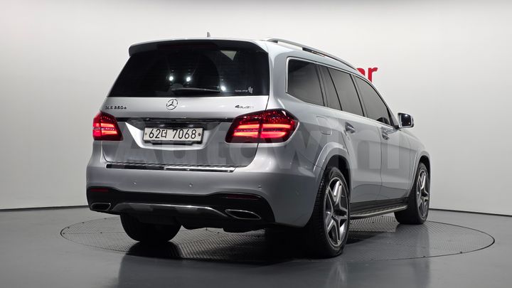Mercedes Benz GLS Class 2017 — 2
