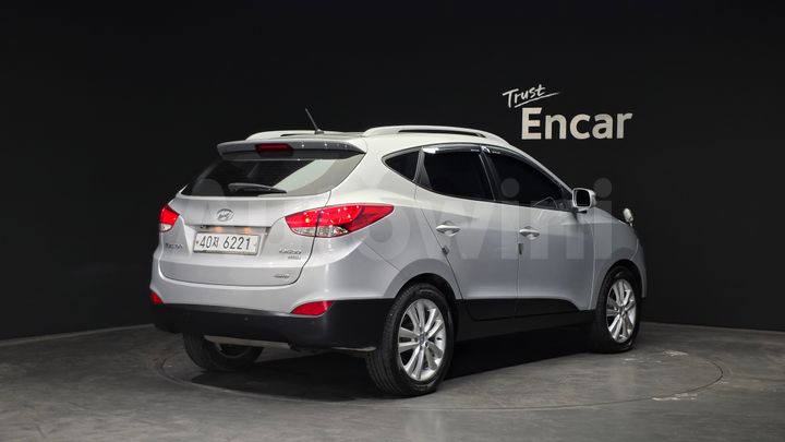 Hyundai Tucson 2011 — 2