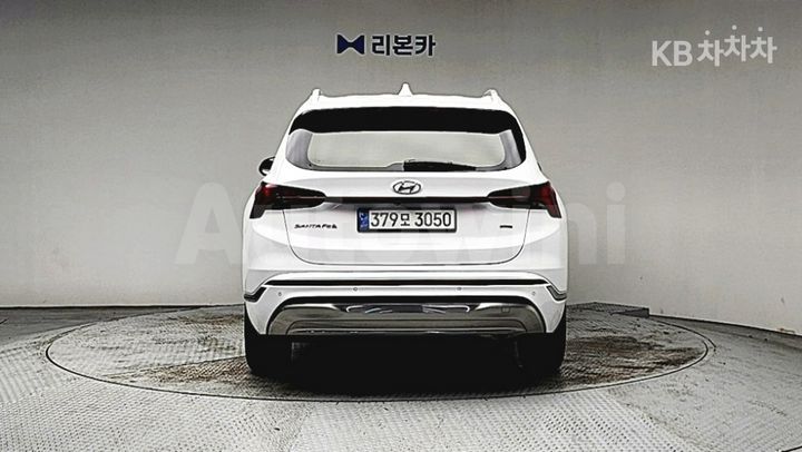 Hyundai SantaFe 2023 — 5