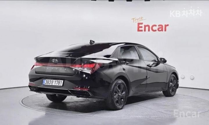 Hyundai Avante 2023 — 2