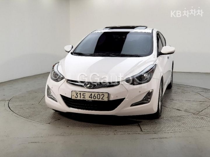 Hyundai Avante 2015 — 2