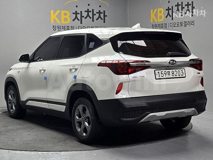 Kia Seltos 2021 — 4
