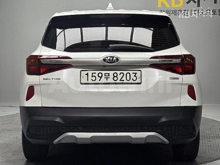 Kia Seltos 2021 — 5