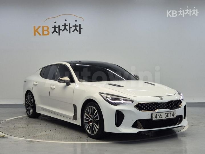 Kia Stinger 2019 — 4