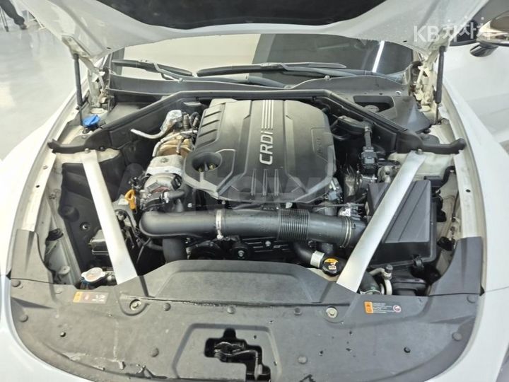 Kia Stinger 2019 — 5