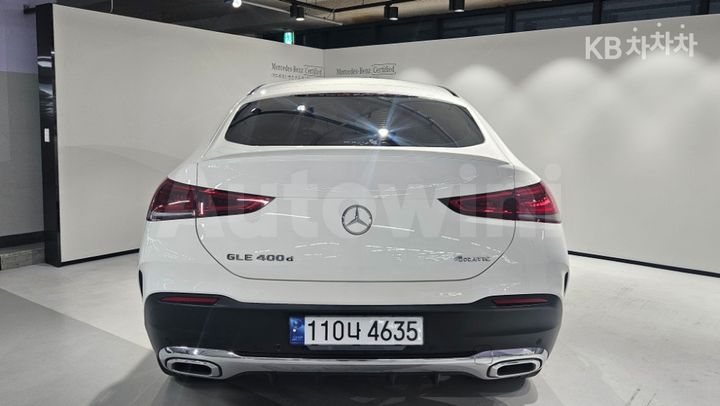 Mercedes Benz GLE Class 2023 — 3