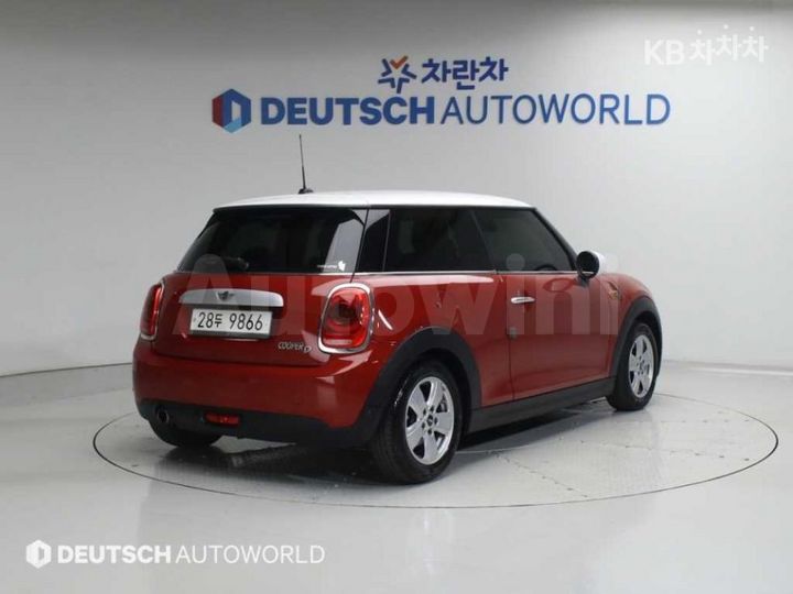 Mini Cooper 2015 — 2