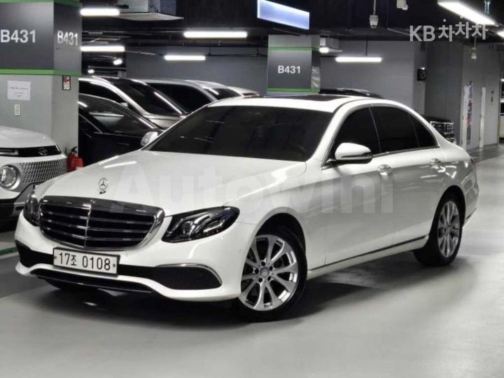 Mercedes Benz E Class 2017 — 2