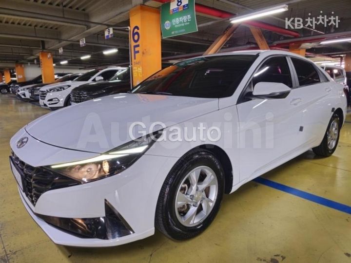 Hyundai Avante 2021 — 3
