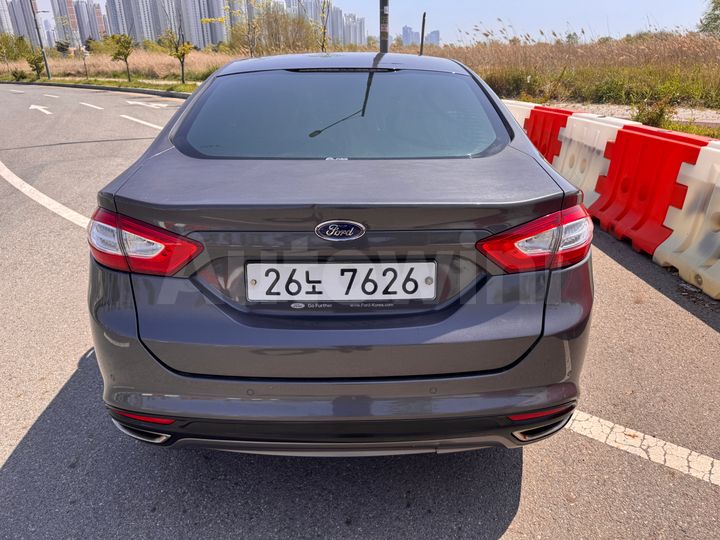 Ford Mondeo 2015 — 4