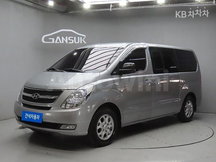 Hyundai Starex 2015 — 2