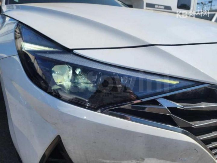 Hyundai Avante 2023 — 3