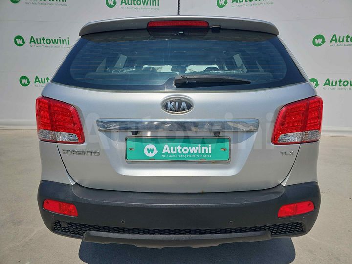Kia Sorento 2010 — 4