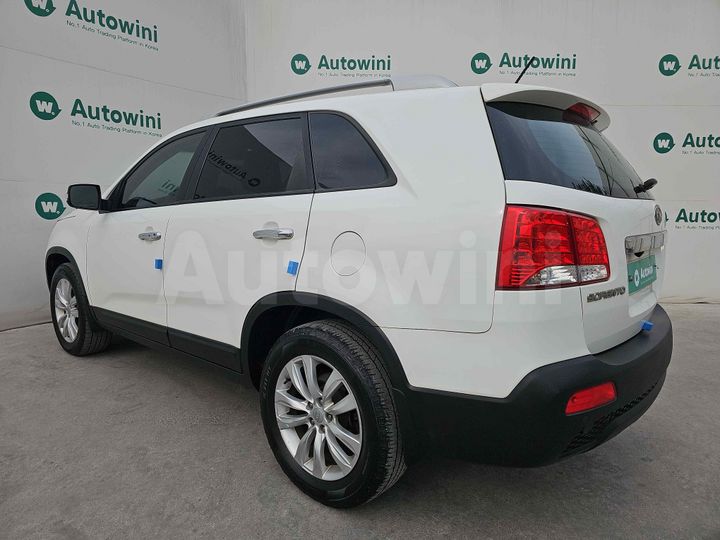 Kia Sorento 2011 — 3