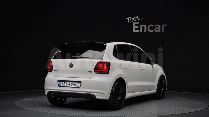 Volkswagen Polo 2014 — 2