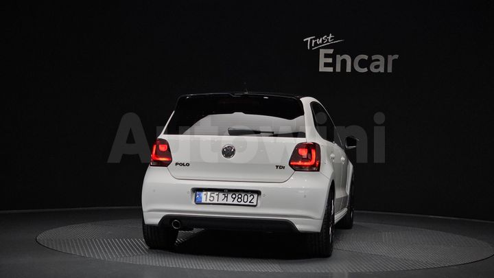 Volkswagen Polo 2014 — 4