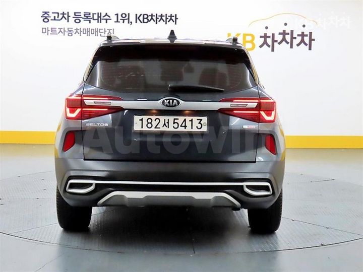 Kia Seltos 2020 — 3