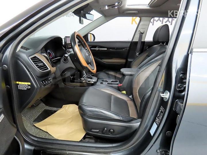 Kia Seltos 2020 — 5
