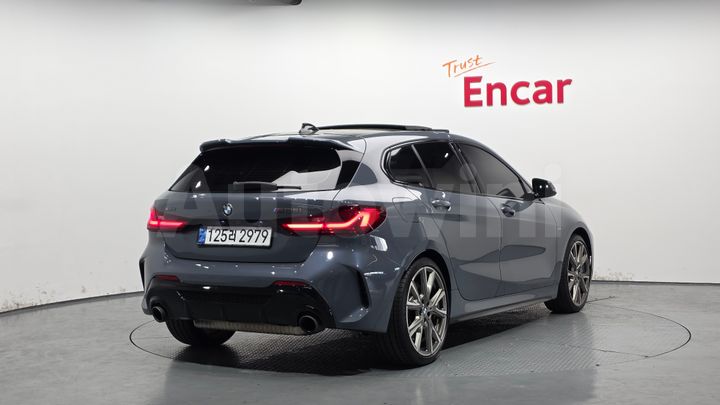 BMW 1 Series 2021 — 2