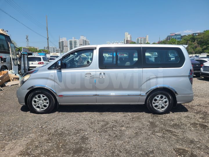 Hyundai Starex 2008 — 2