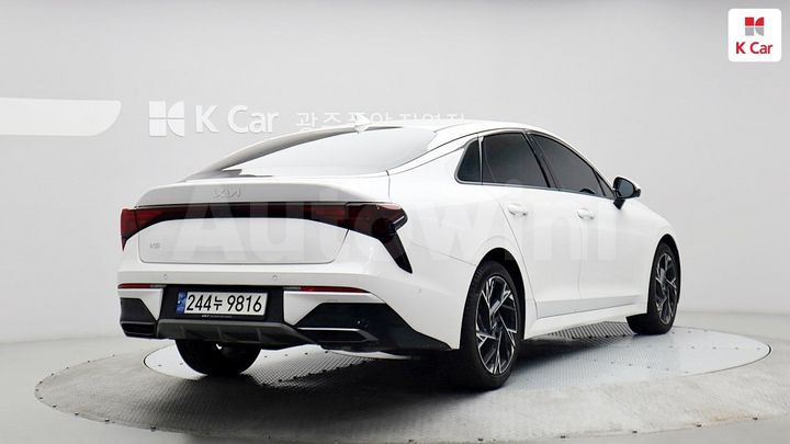 Kia K5 2024 — 4