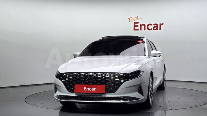 Hyundai Grandeur 2022 — 3