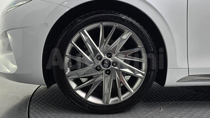 Hyundai Grandeur 2022 — 5