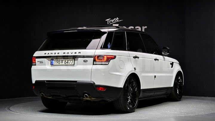 Land Rover Range Rover Sport 2016 — 2