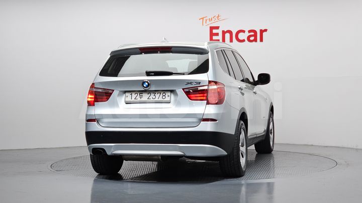 BMW X3 2011 — 4