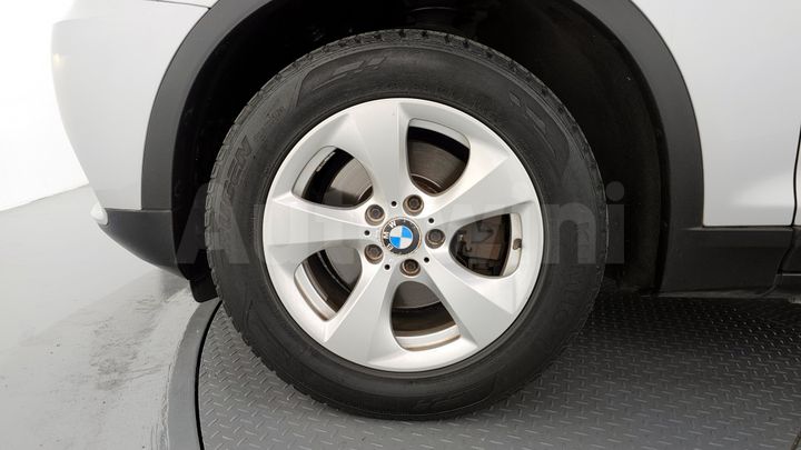 BMW X3 2011 — 5