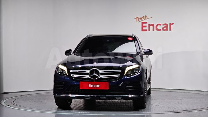 Mercedes Benz GLC Class 2019 — 3