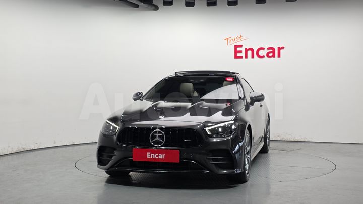 Mercedes-Benz E Class 2023 — 3