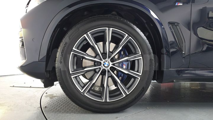 BMW X5 2021 — 4