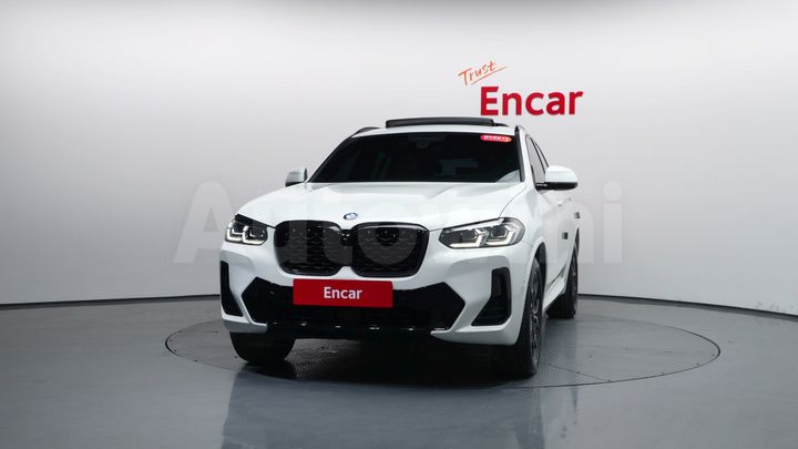 BMW X4 2023 — 2
