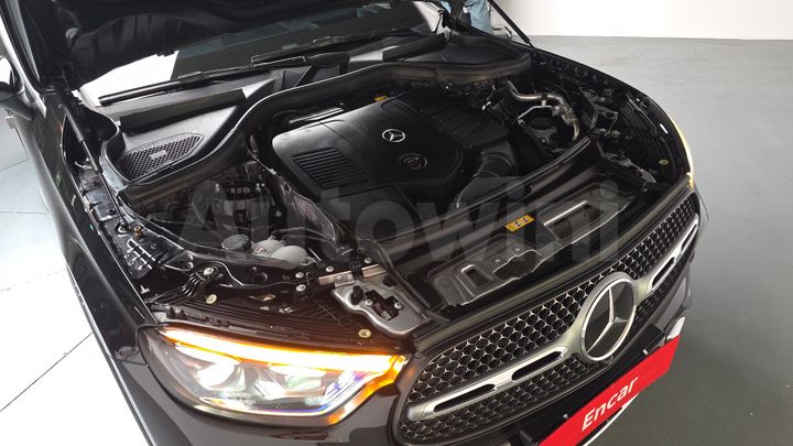Mercedes Benz GLC Class 2024 — 5