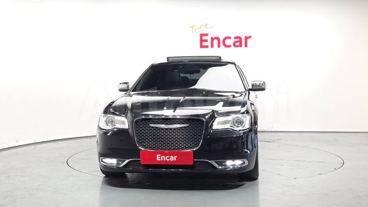 Chrysler 300C 2016 — 3