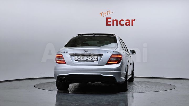 Mercedes-Benz C Class 2012 — 4