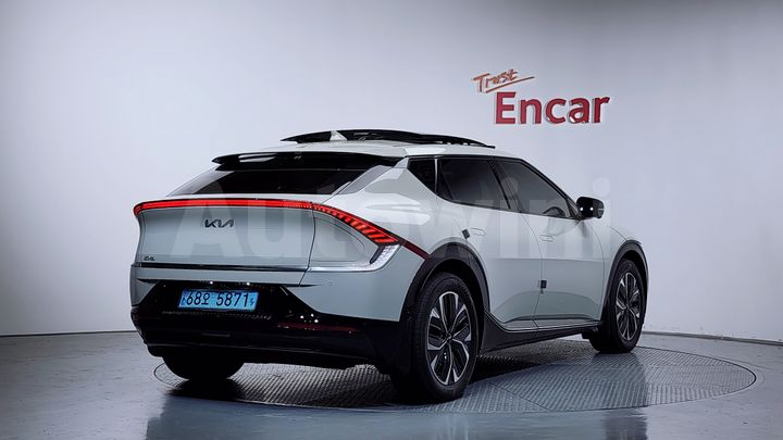 Kia EV6 2022 — 2