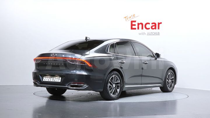 Hyundai Grandeur 2021 — 2