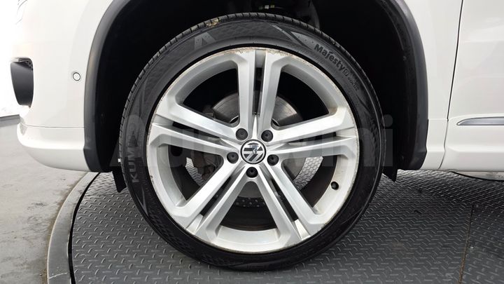 Volkswagen Tiguan 2013 — 5