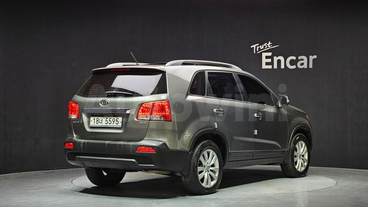 Kia Sorento 2010 — 2