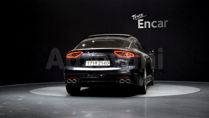 Kia Stinger 2018 — 4